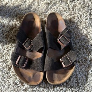 Brown suede Birkenstock Arizonas size 41